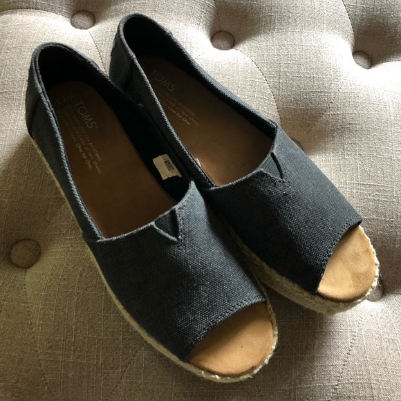 toms open toe platform alpargata